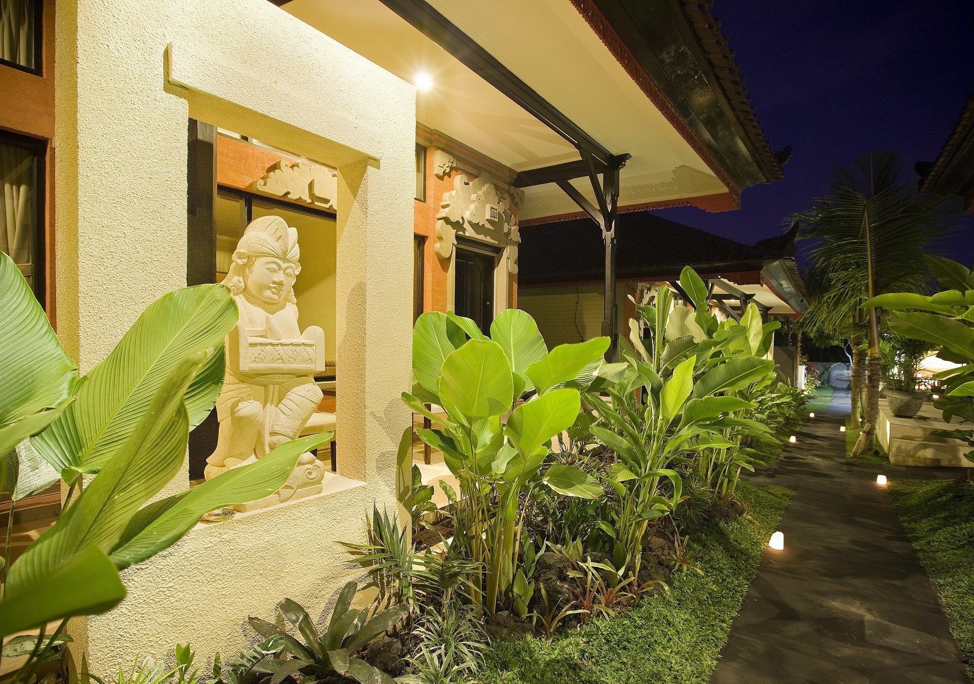 Natya Tanah Lot 3*